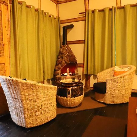 Nkuringo Bwindi Gorilla Lodge מראה חיצוני תמונה